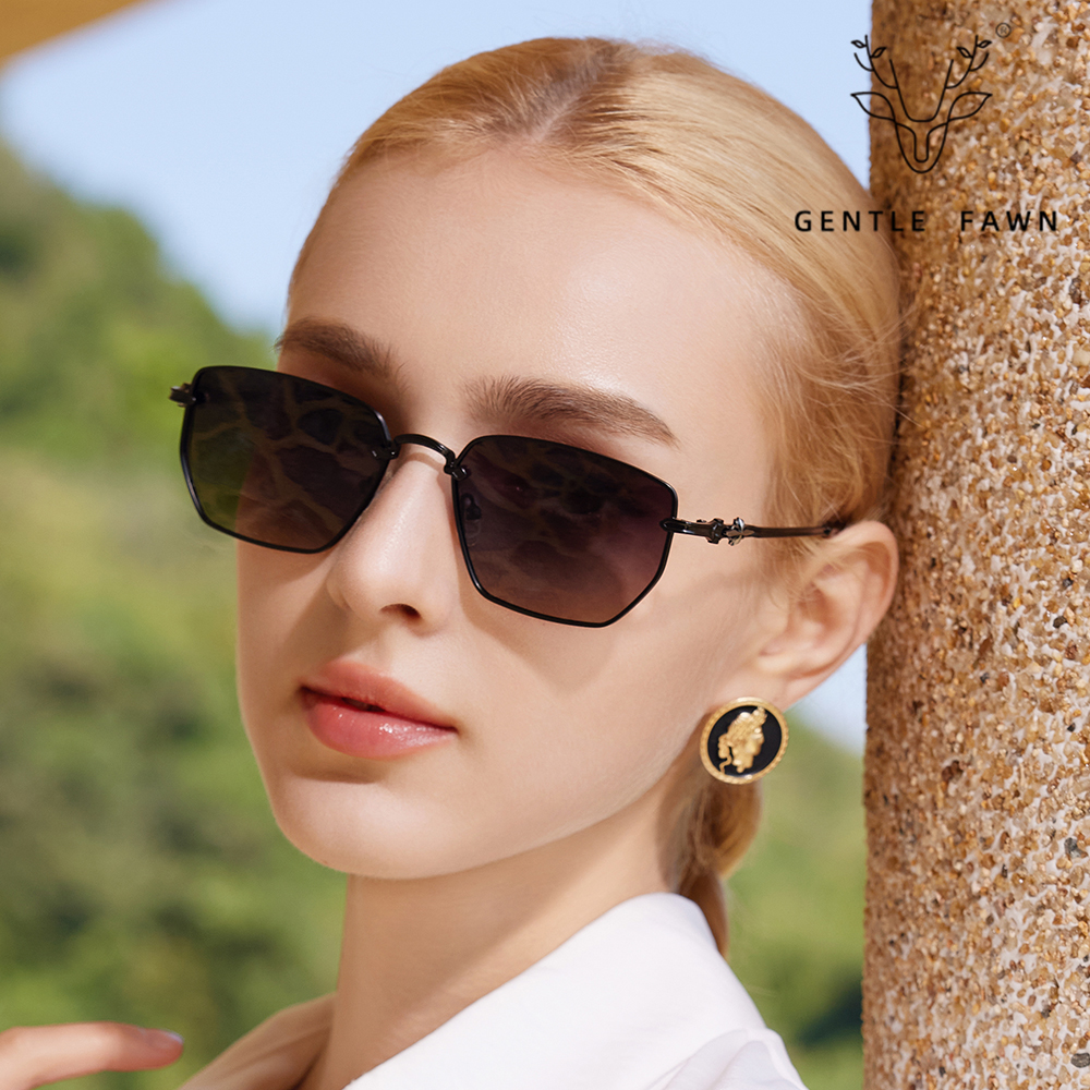 Metal Square Frame UV400 Polarized Sunglasses