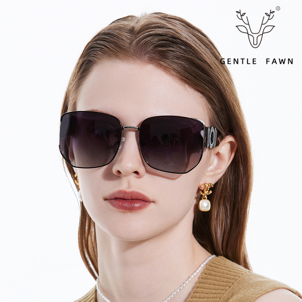 Oversized Metal Square Frame Thick Temple Polarized Sunglasses