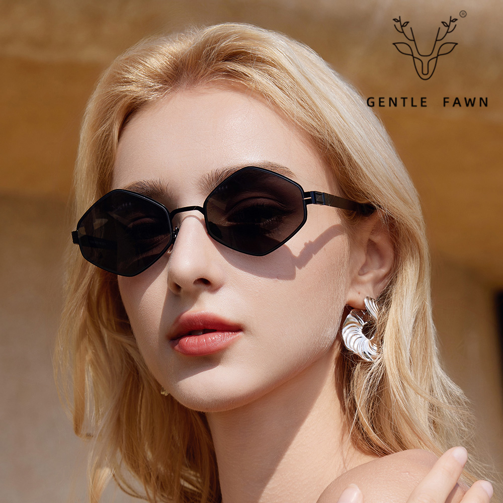 Multi-Sided Large Frame PC Minimalist Metal Sunglasses